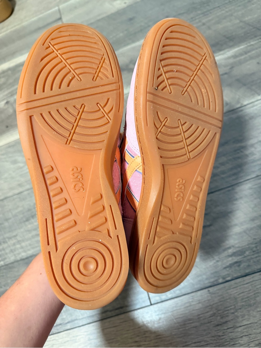 ASICS Skyhand Women Pink and Orange Low-Top Sneakers - Picture 3 of 5